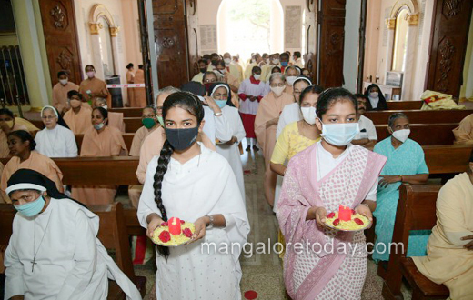Apostolic Carmel sisters mangalore